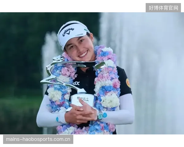 冠军阵容齐聚别克LPGA：赛场上的风暴与传奇